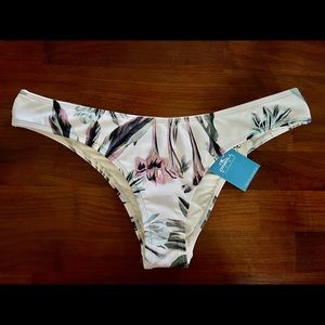 O’Neill Cheeky Bottoms